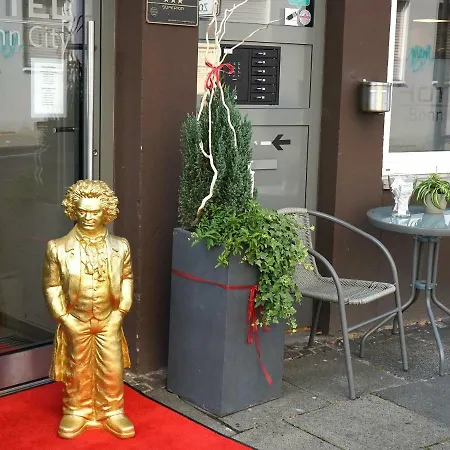 Hotel Bonn City Бонн